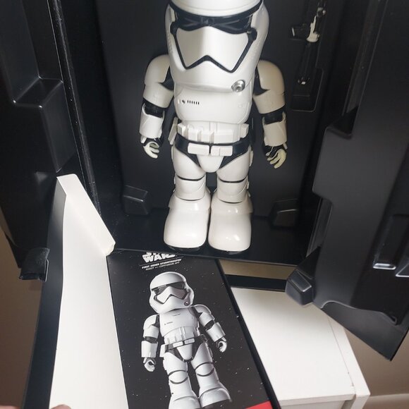 UBTECH Star Wars First Order Stormtrooper Robot with Companion App. - Picture 3 of 7